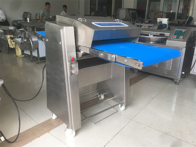 全自動豬肉去皮機為什么在屠宰場，肉聯(lián)廠里那么常見？